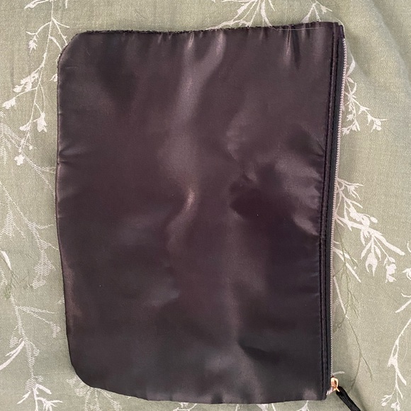 Litter clutch - Picture 2 of 3